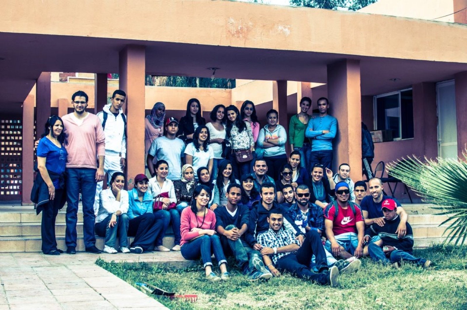 Association caritative marocaine basée à Marrakech, active depuis 2009 aux côtés des familles défavorisées.