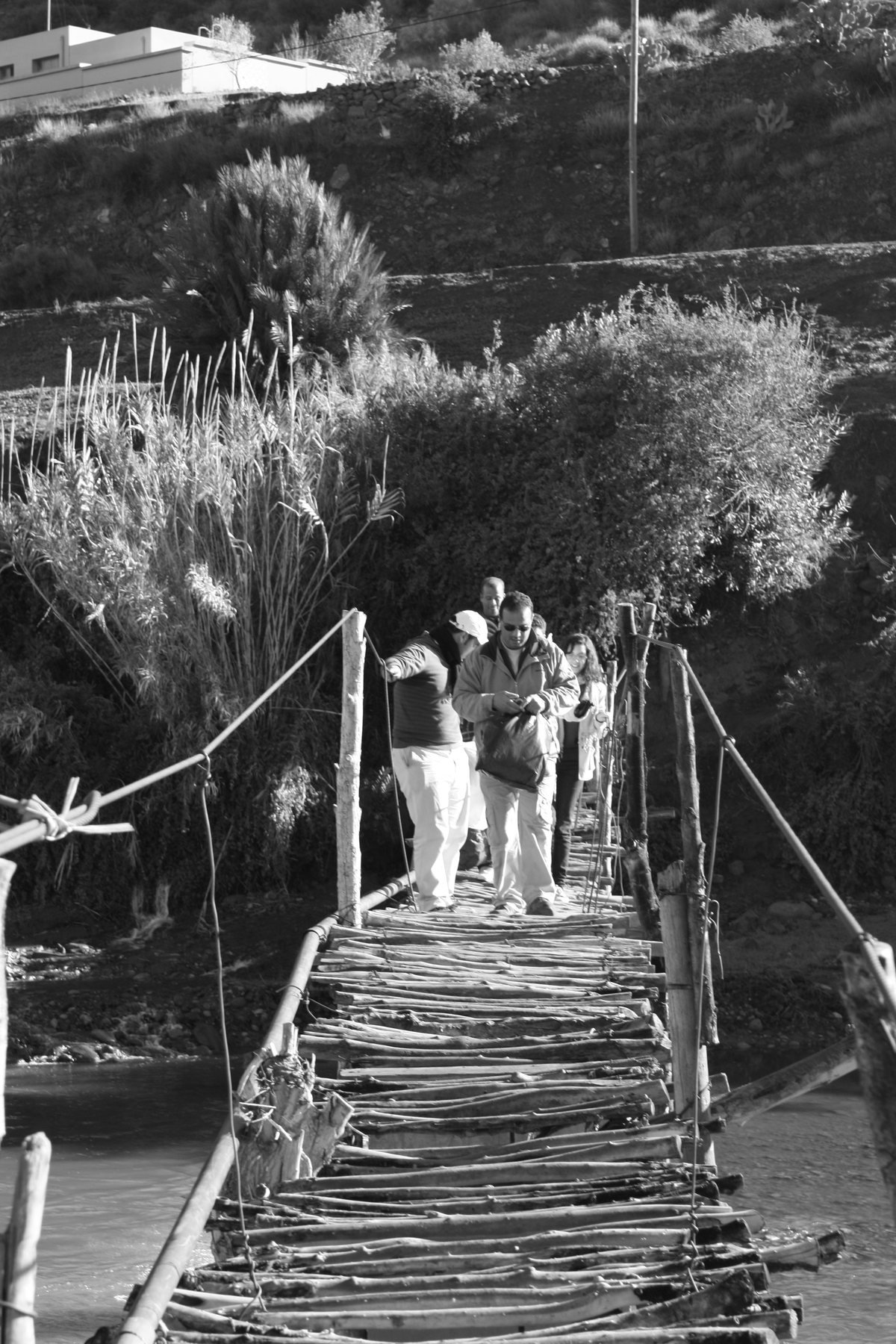 Association caritative marocaine basée à Marrakech, active depuis 2009 aux côtés des familles défavorisées.