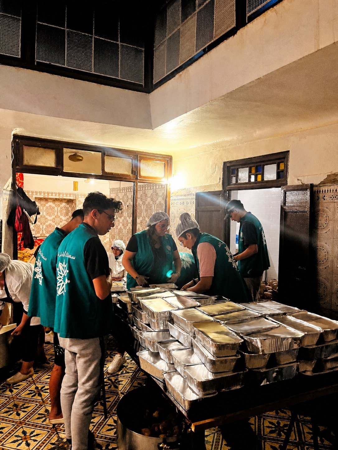 Association caritative marocaine basée à Marrakech, active depuis 2009 aux côtés des familles défavorisées.